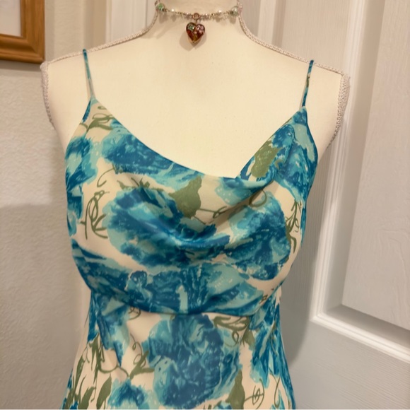 cottage core fancy dress - Picture 2 of 7